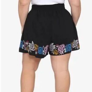 Disney COCO Elegant Black High Waist Women's Shorts with Floral Design